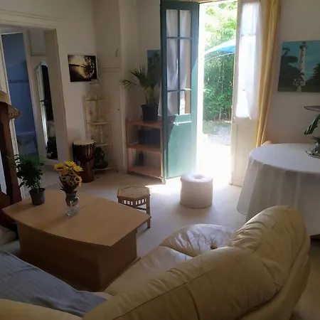 Charmante Rustique Proche Plages/commerces 卡布勒通